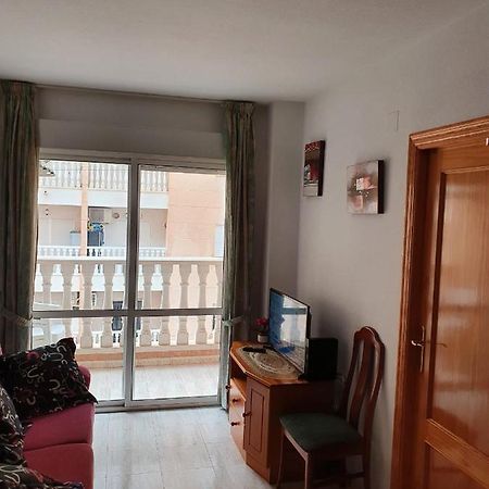 Apartment Close To All Amenities Torrevieja Esterno foto